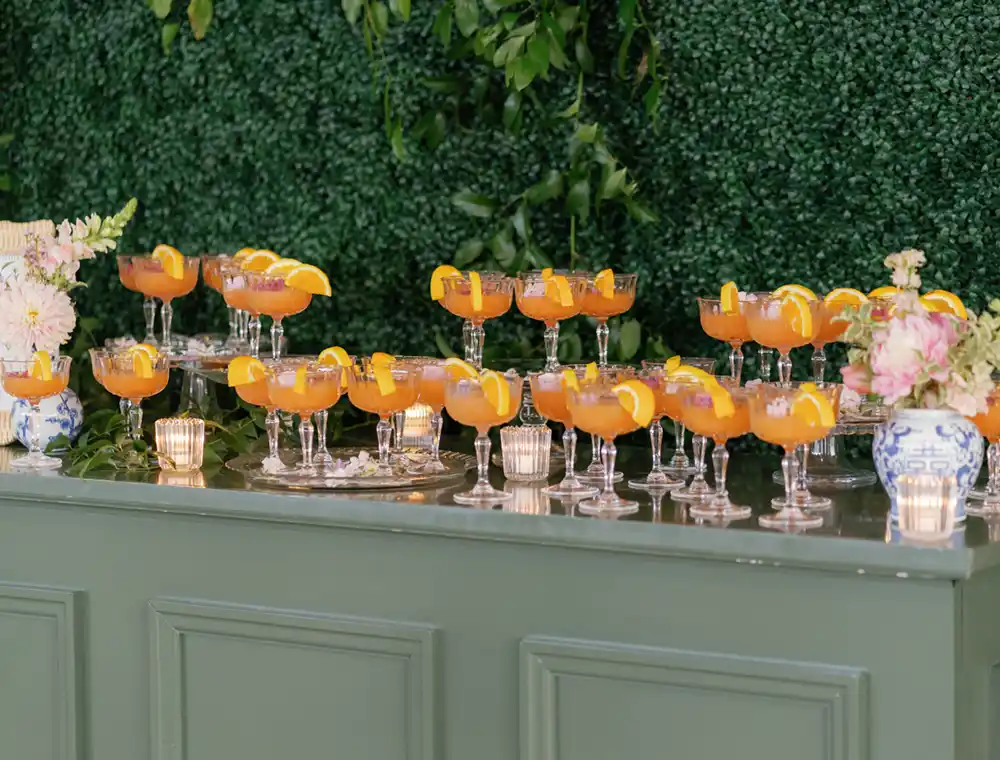 ICONA Avalon cocktail hour