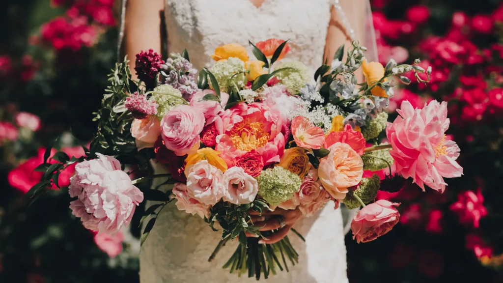 Bold bridal bouquet